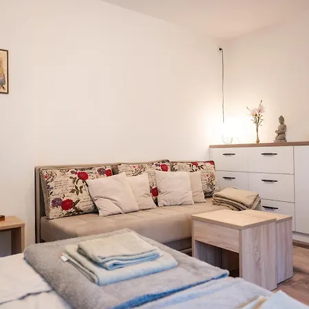 Nanis Place In * Sarajevo